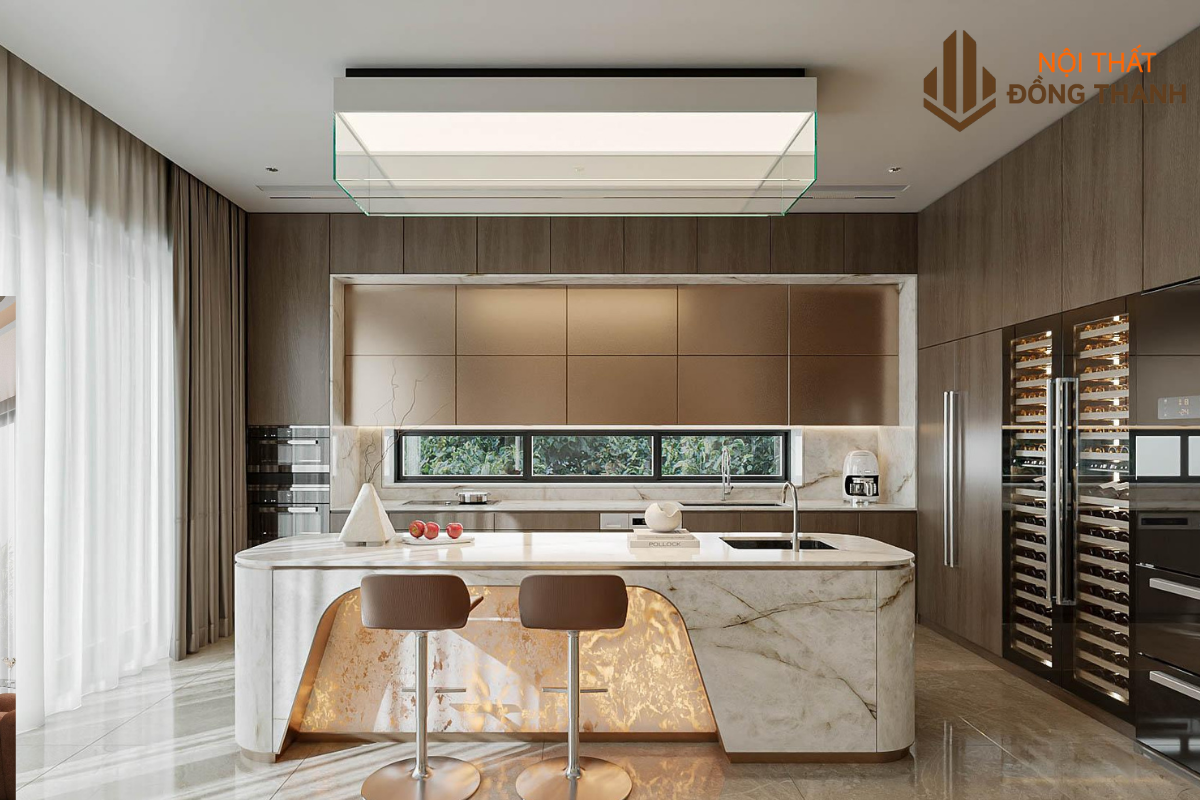 Phòng bếp được thiết kế liền mạch tạo cảm giác thoáng