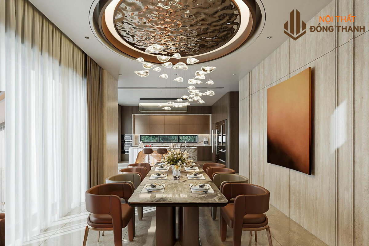 Khu vực bàn ăn với hệ đèn chùm chất lượng