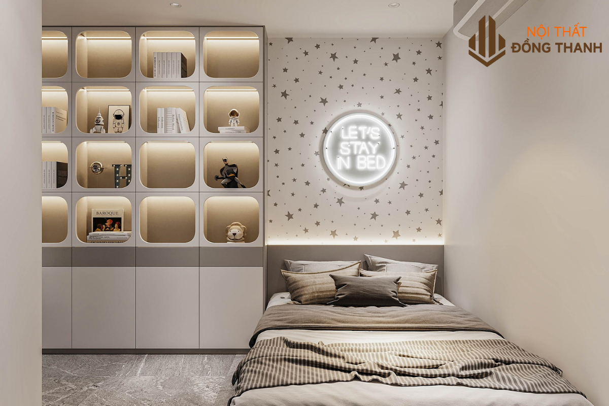 Phòng ngủ phụ với giường nhỏ, gam màu nhẹ nhàng