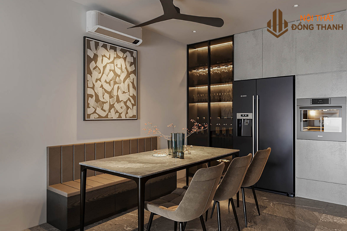 Khu vực bàn ăn liền kề giúp tiết kiệm không gian cho ngôi nhà
