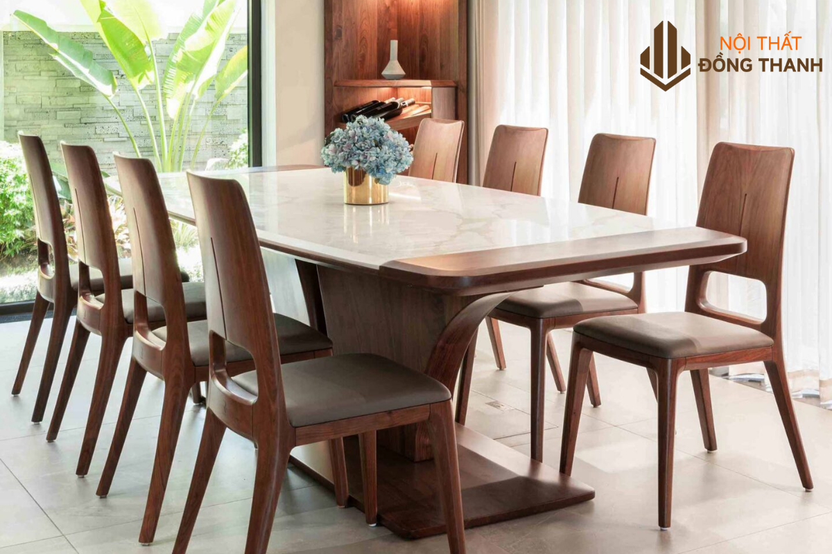 Phòng bếp với tone màu trung tính hiện đại