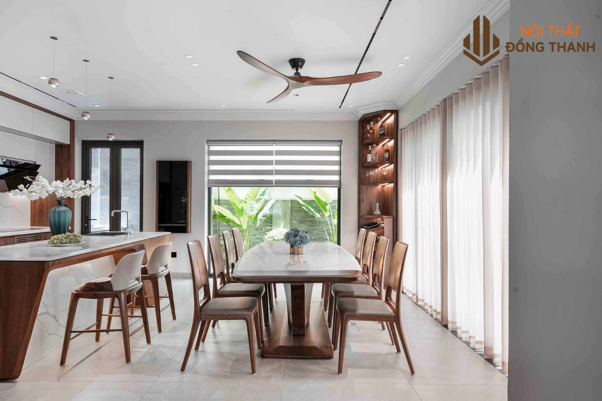 Bộ bàn ăn 8 ghế gỗ tự nhiên đơn giản