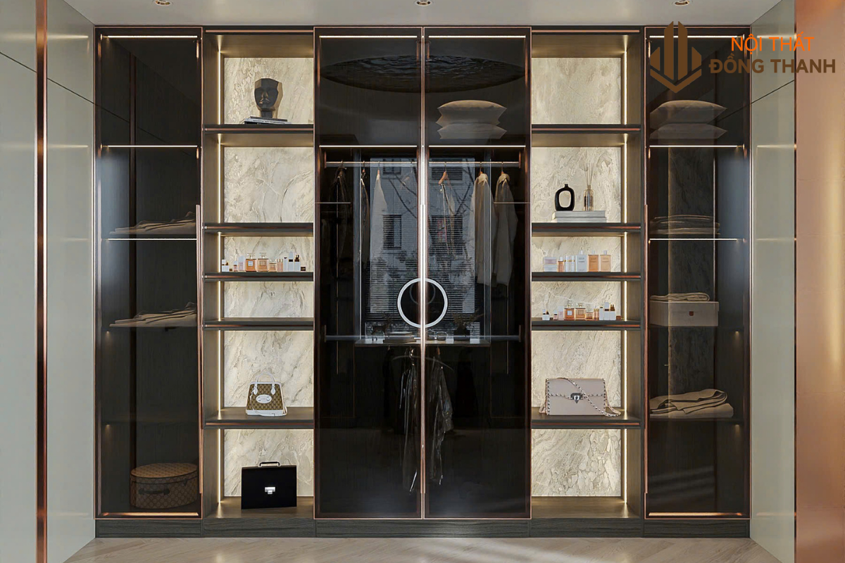 Tủ quần áo rộng kết hợp trong phòng